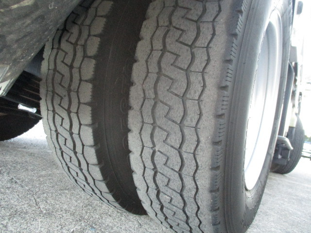 いすゞ エルフ 小型 平ボディ TRG-NKR85A(96695) 21枚目