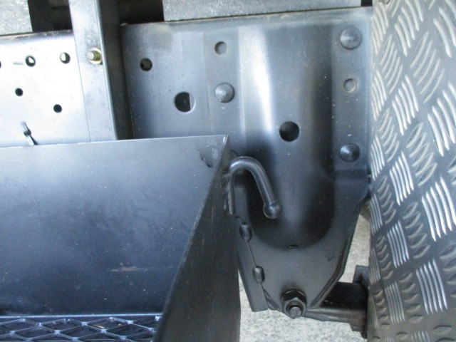 いすゞ エルフ 小型 平ボディ TRG-NKR85A(96695) 23枚目