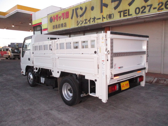 いすゞ エルフ 小型 平ボディ TRG-NKR85A(96695) 32枚目