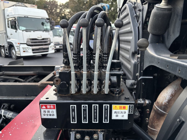 日野 プロフィア 大型 車載専用車 2DG-FW1EHG(96697) 21枚目