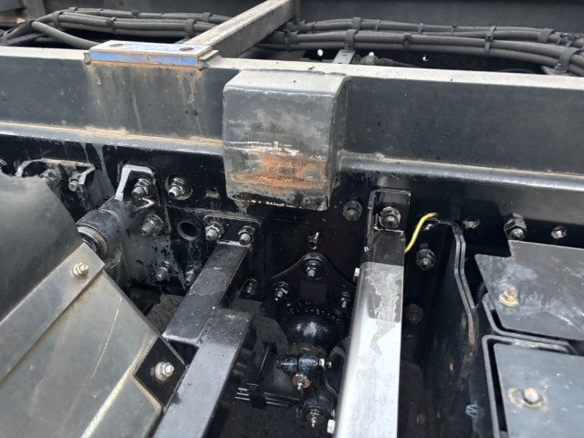 日野 プロフィア 大型 車載専用車 2DG-FW1EHG(96697) 27枚目