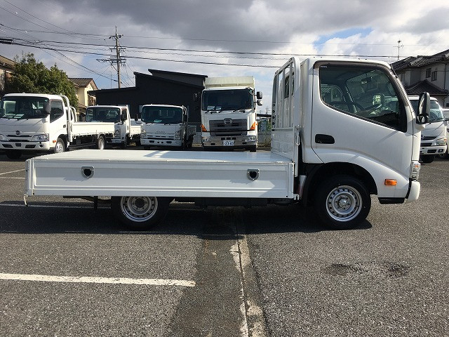 トヨタ トヨエース 小型 平ボディ ABF-TRY220(96698) 12枚目