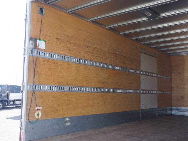 日野 レンジャー 中型 アルミバン TKG-FD9JLAA(96699) 14枚目