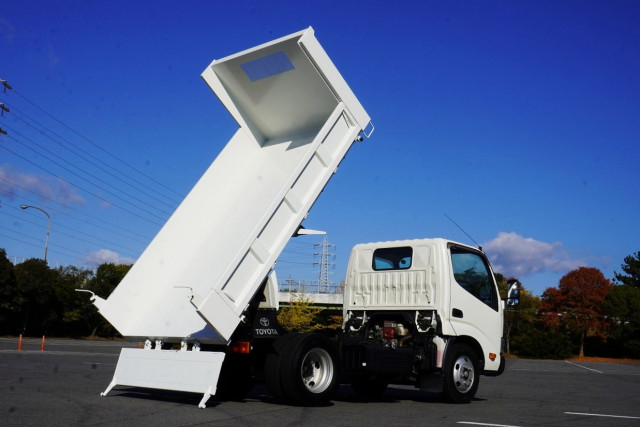 トヨタ ダイナ 小型 土砂ダンプ TKG-XZU620D(96700) 2枚目