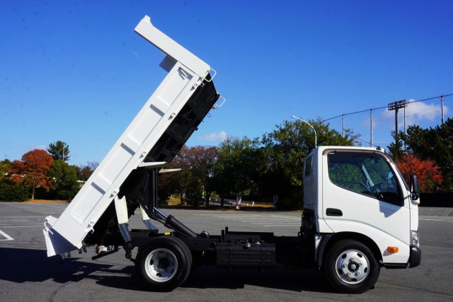 トヨタ ダイナ 小型 土砂ダンプ TKG-XZU620D(96700) 17枚目