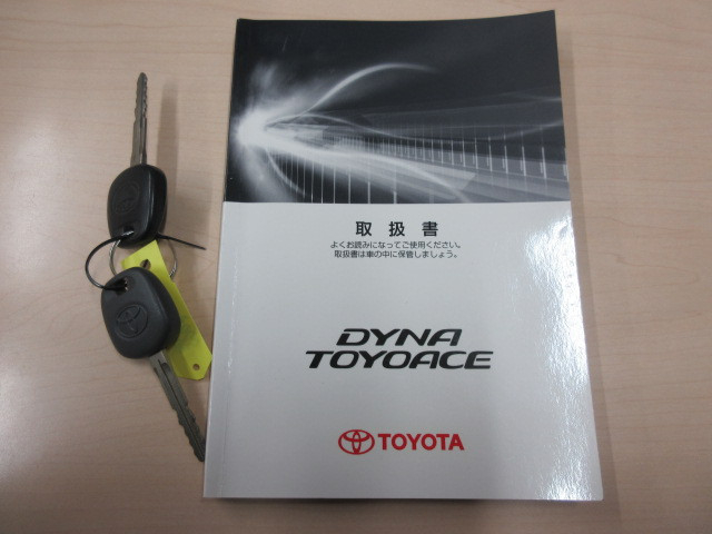 トヨタ ダイナ 小型 平ボディ ABF-TRY230(96702) 5枚目