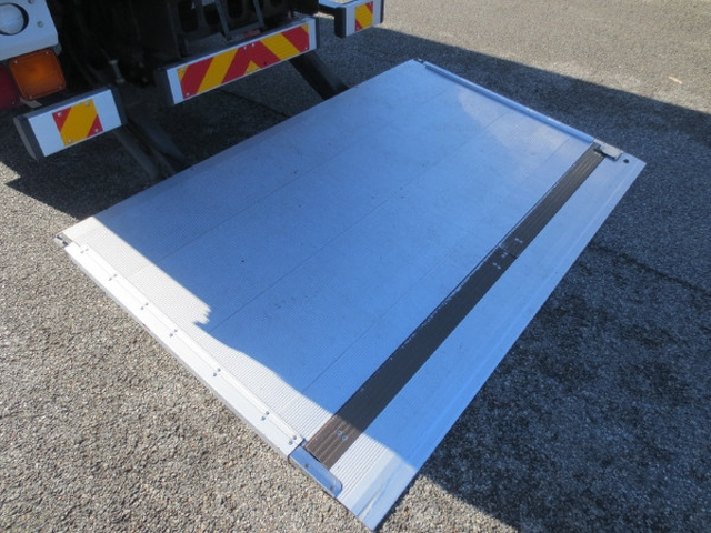 いすゞ フォワード 中型 アルミバン TKG-FRR90S2(96704) 11枚目