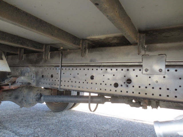 いすゞ フォワード 中型 アルミバン TKG-FRR90S2(96704) 12枚目