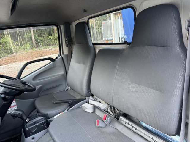 日野 デュトロ 小型 クレーン付き TKG-XZU650M(96703) 33枚目