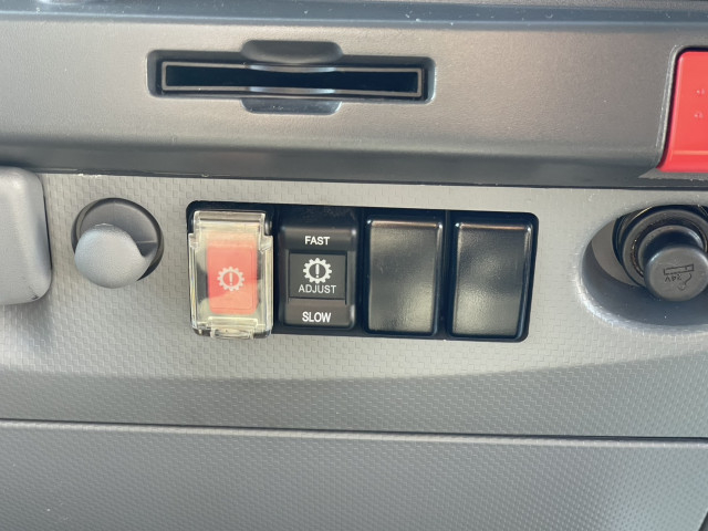 いすゞ エルフ 小型 平ボディ TRG-NMR85AN(96705) 23枚目