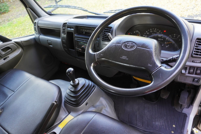 トヨタ ダイナ 小型 Wキャブ ABF-TRY230(96707) 3枚目