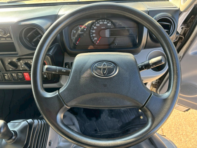 トヨタ ダイナ 小型 平ボディ TKG-XZU695(96706) 15枚目