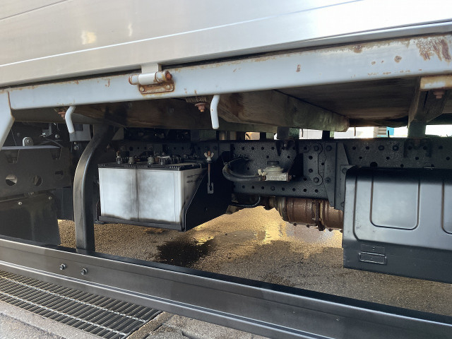 いすゞ エルフ 小型 平ボディ TRG-NNR85AR(96710) 8枚目