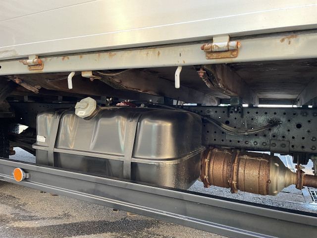 いすゞ エルフ 小型 平ボディ TRG-NNR85AR(96710) 10枚目