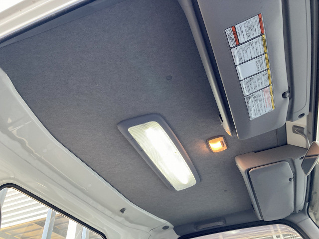 いすゞ エルフ 小型 平ボディ TRG-NNR85AR(96710) 18枚目