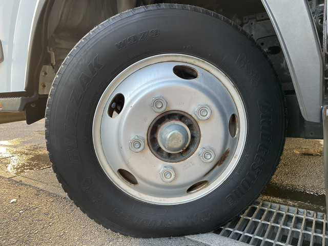 いすゞ エルフ 小型 平ボディ TRG-NNR85AR(96710) 28枚目