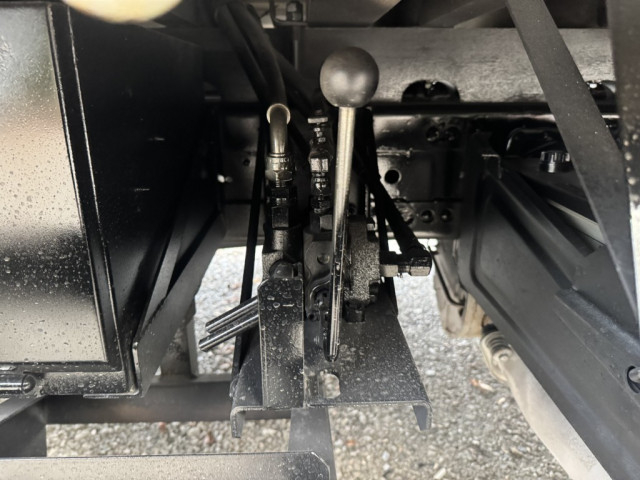 三菱ふそう ファイター 増トン クレーン付き QKG-FK62FZ(96711) 8枚目