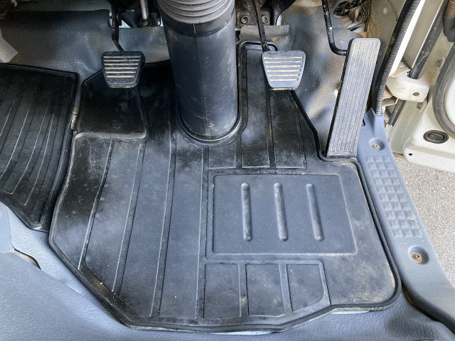 いすゞ エルフ 小型 平ボディ TRG-NNR85AR(96710) 35枚目