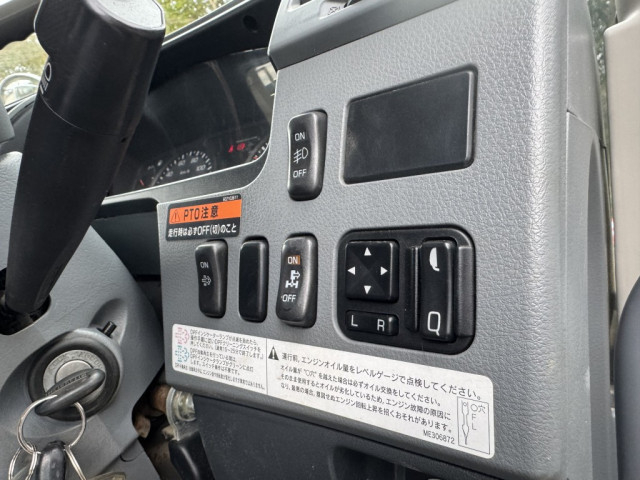 三菱ふそう ファイター 増トン クレーン付き QKG-FK62FZ(96711) 38枚目