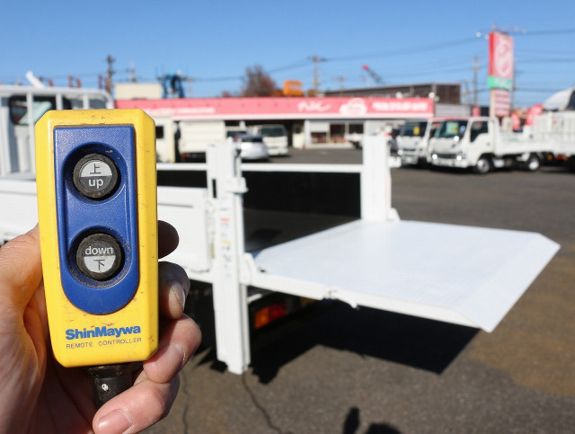 三菱ふそう キャンター 小型 平ボディ TKG-FBA50(96714) 32枚目