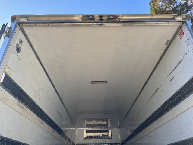 日野 レンジャー 中型 冷凍冷蔵バン TKG-FD9JKAA(96716) 16枚目