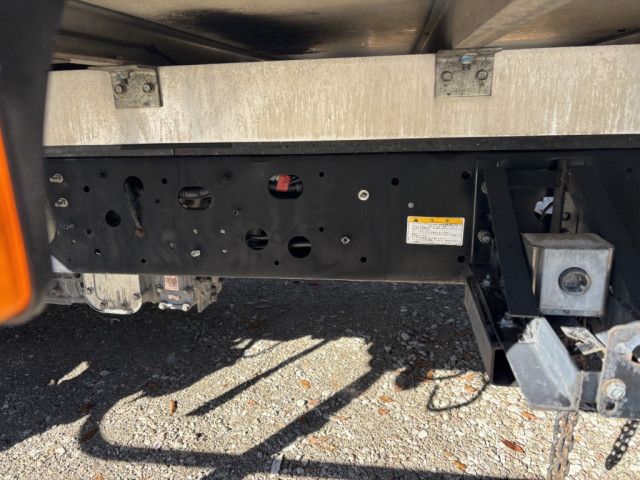 日野 レンジャー 中型 冷凍冷蔵バン TKG-FD9JKAA(96716) 24枚目