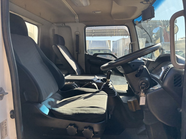 日野 レンジャー 中型 冷凍冷蔵バン TKG-FD9JKAA(96716) 29枚目