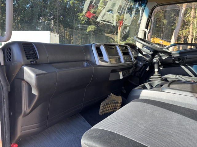 日野 レンジャー 中型 冷凍冷蔵バン TKG-FD9JKAA(96716) 37枚目