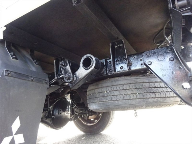 三菱ふそう キャンター 小型 平ボディ PDG*FD70B(96721) 7枚目