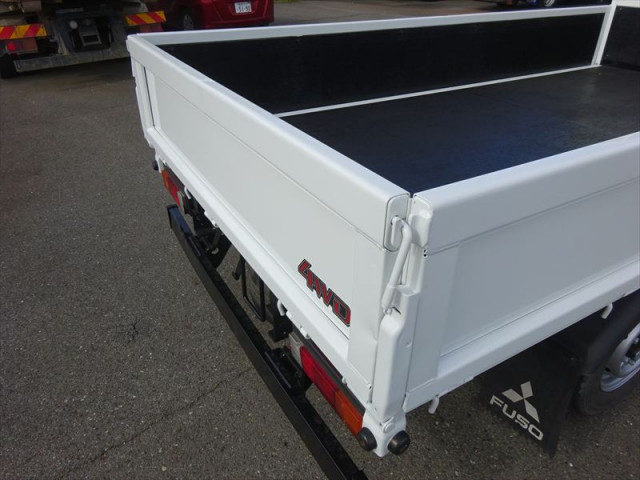 三菱ふそう キャンター 小型 平ボディ PDG*FD70B(96721) 17枚目