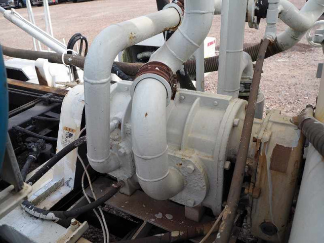 三菱ふそう ファイター 中型 バキュームカー PA-FK71R(96725) 13枚目