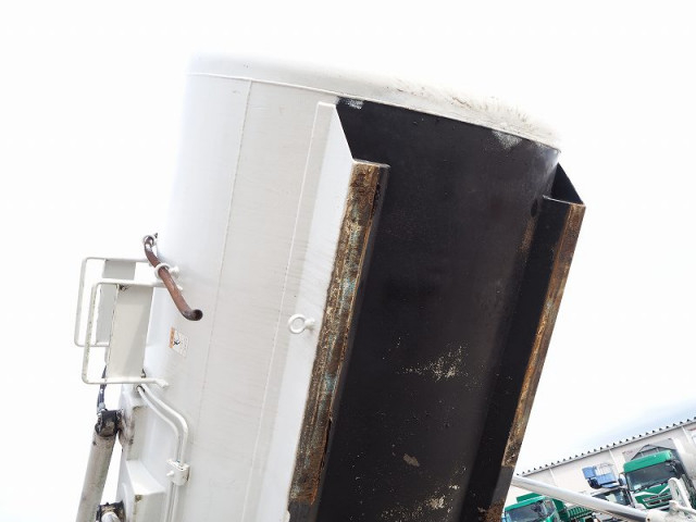 三菱ふそう ファイター 中型 バキュームカー PA-FK71R(96725) 18枚目