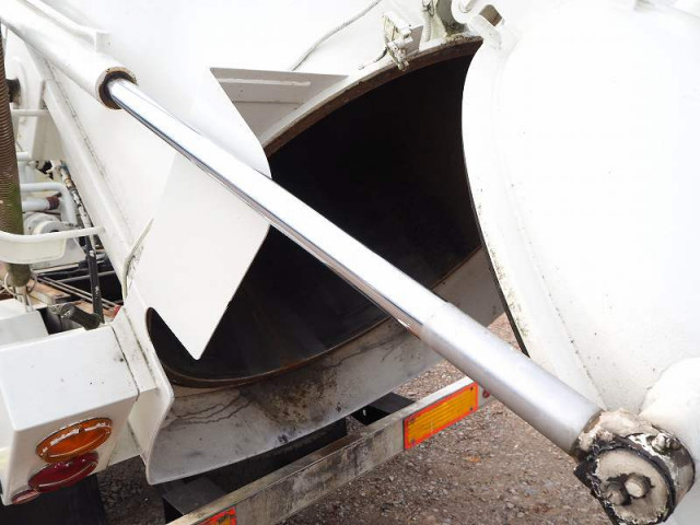 三菱ふそう ファイター 中型 バキュームカー PA-FK71R(96725) 26枚目