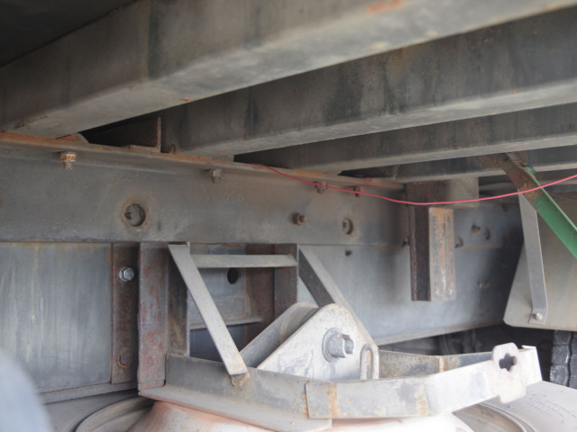 UDトラックス（日産） クオン 大型 - ADG-CD4ZL(96727) 8枚目