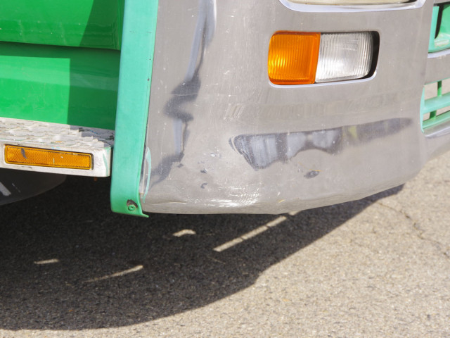 UDトラックス（日産） クオン 大型 - ADG-CD4ZL(96727) 21枚目