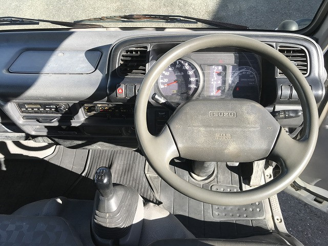 いすゞ エルフ 小型 平ボディ KR-NHR69(96728) 24枚目