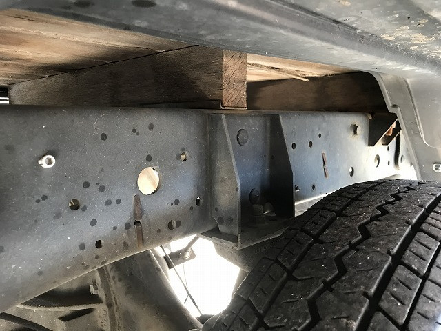 いすゞ エルフ 小型 平ボディ KR-NHR69(96728) 34枚目