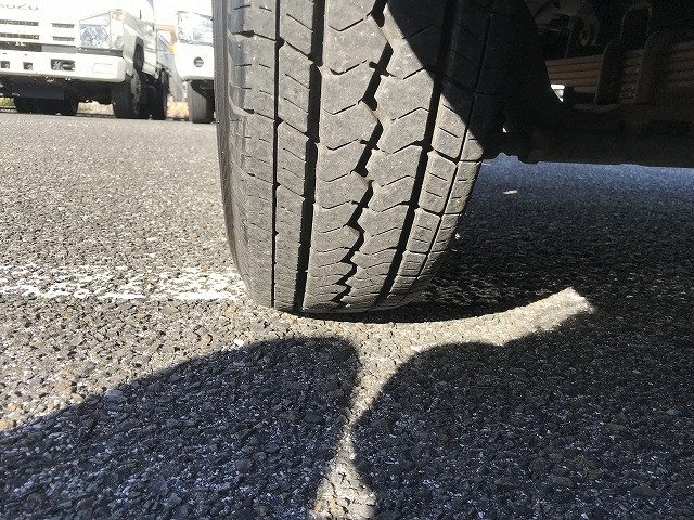 いすゞ エルフ 小型 平ボディ KR-NHR69(96728) 45枚目