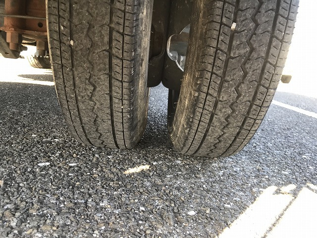 いすゞ エルフ 小型 平ボディ KR-NHR69(96728) 47枚目