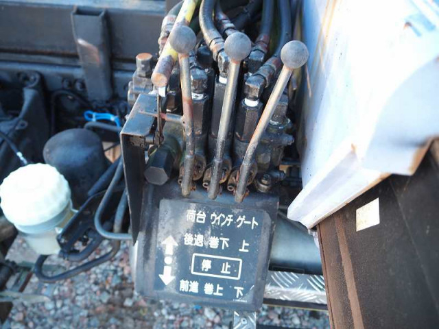 三菱ふそう ファイター 中型 車載専用車 KK-FK61HK(96733) 11枚目