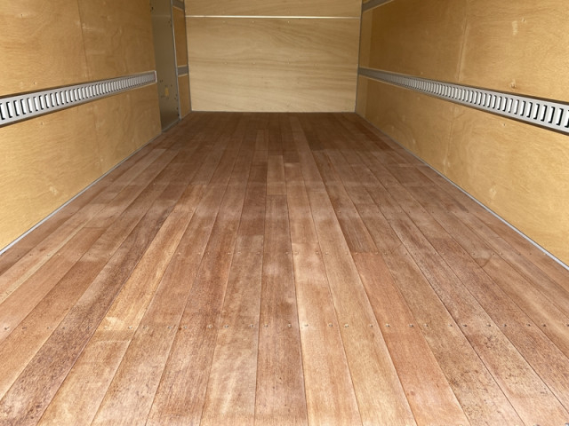 三菱ふそう キャンター 小型 アルミバン 2PG-FEB80(96752) 10枚目