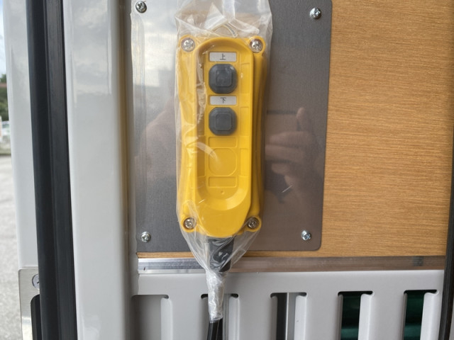 三菱ふそう キャンター 小型 アルミバン 2PG-FEB80(96752) 15枚目