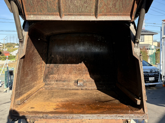 いすゞ エルフ 小型 塵芥車（プレス式） SKG-NMR85AN(96753) 18枚目