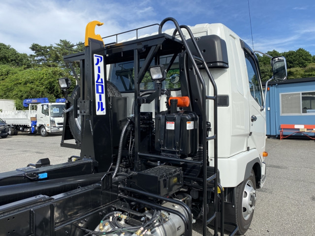 三菱ふそう ファイター 中型 コンテナ専用車 2KG-FK62F(96755) 9枚目