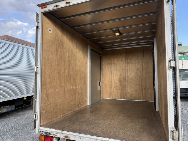 日産自動車 アトラス 小型 アルミバン SKG-TZ2F24(96850) 11枚目