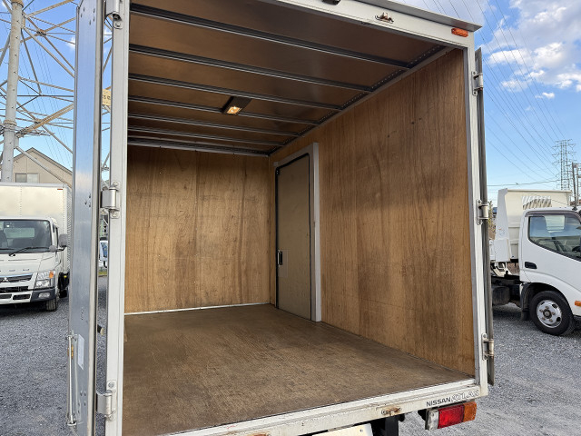 日産自動車 アトラス 小型 アルミバン SKG-TZ2F24(96850) 12枚目