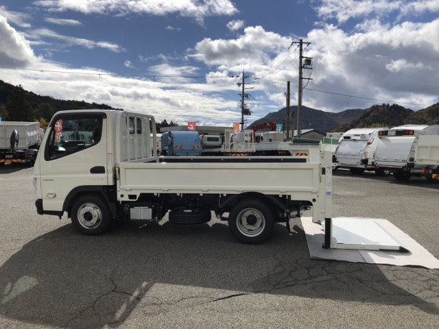 三菱ふそう キャンター 小型 平ボディ 2RG-FBA20(96853) 7枚目