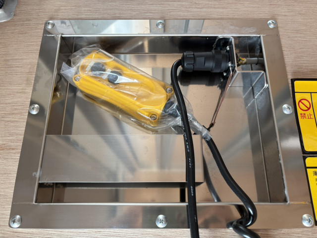 三菱ふそう キャンター 小型 アルミバン 2RG-FEAV0(96852) 17枚目