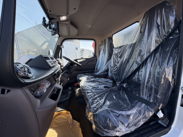 三菱ふそう キャンター 小型 アルミバン 2RG-FEAV0(96852) 33枚目