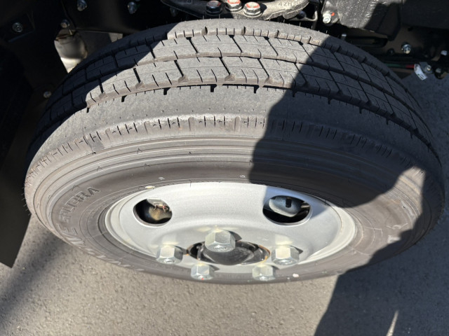 三菱ふそう キャンター 小型 アルミバン 2RG-FEAV0(96852) 42枚目